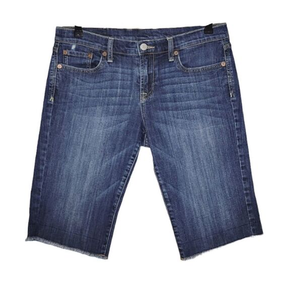Lucky Brand Blue Jean Frayed Hem Wiskered Faded Denim Bermuda Shorts Size 6/28 - Picture 1 of 6
